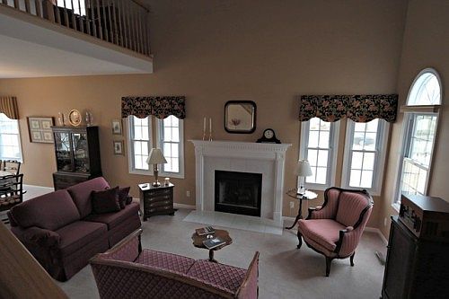 3rd image of 801 Duvall Dr