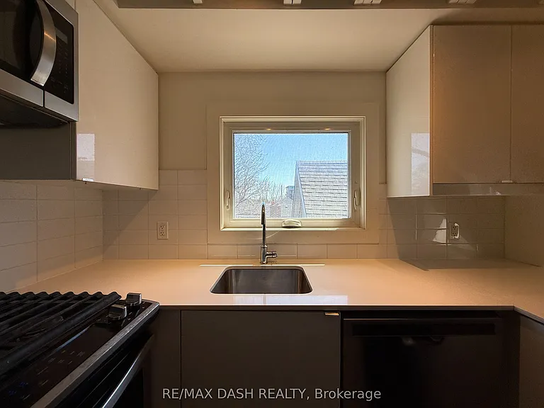 263 Boston Ave #4 — Photo 9