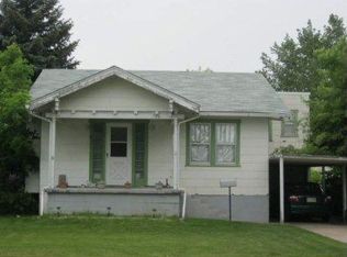 706 S Vine St, North Platte, NE 69101