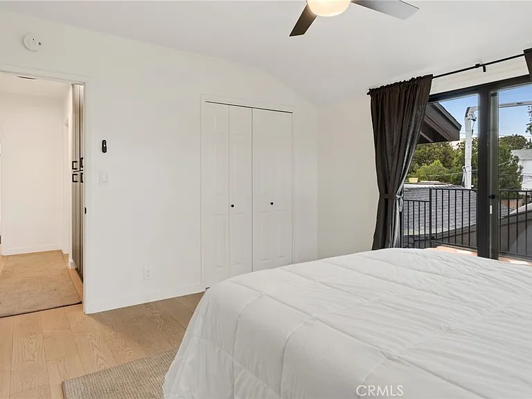 2428 Glyndon Ave — Photo 46