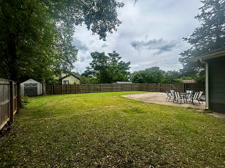 21 Ackley Rd — Photo 28