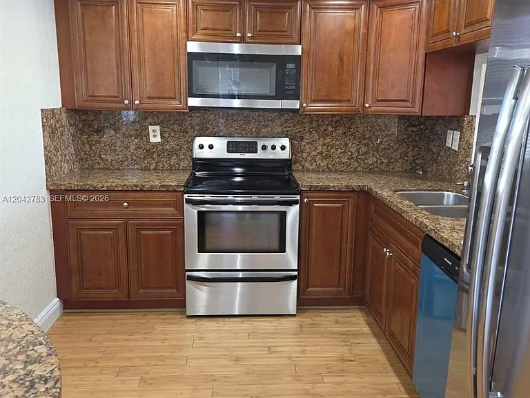 1800 SW 81st Ave #1417 — Photo 3