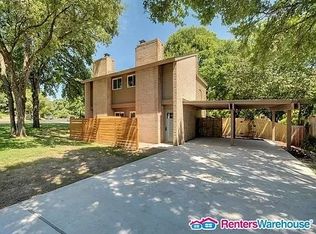 1404 Southport Dr #B, Austin, TX 78704