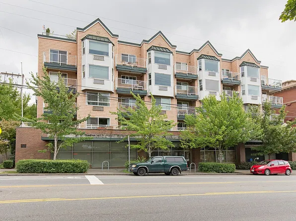 Pickering Place Apartments