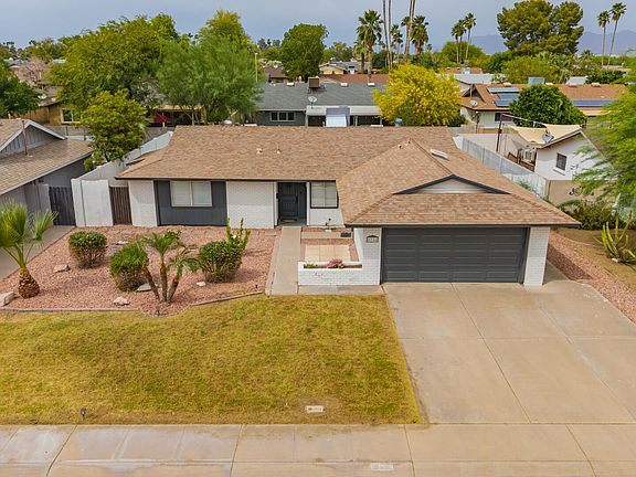 2nd image of 8716 E MITCHELL Drive