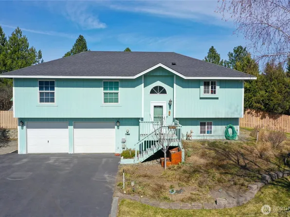 16 River Overlook Street, Omak, WA 98841