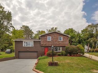 128 Shelton Dr, New Stanton, PA 15672