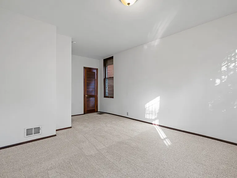 617 Bellefonte St #1 — Photo 17
