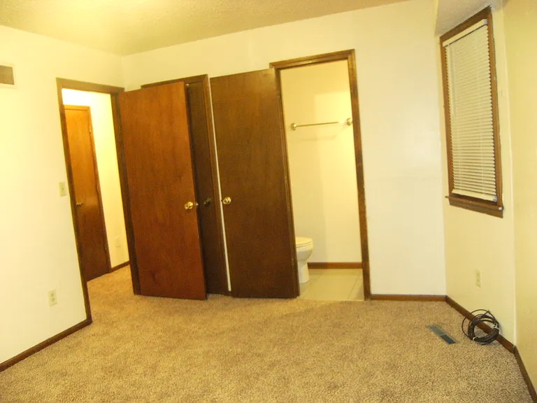 9715 Hillcrest Rd #9715 — Photo 17
