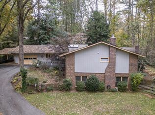 195 Meadowbrook Cir, Brevard, NC 28712
