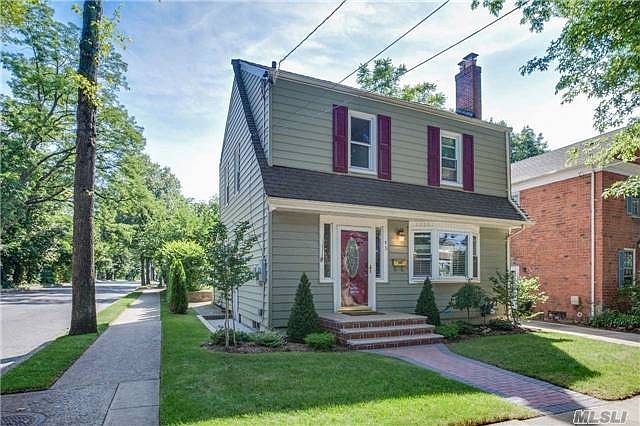 1st image of 3 Primrose Ave