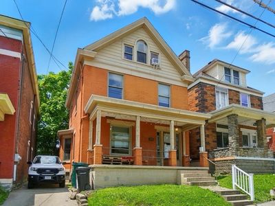 2319 Victor St, Cincinnati, OH, 45219
