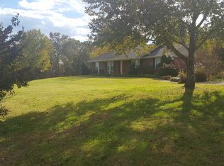 1145 Hillcrest Rd, Dickson, TN 37055