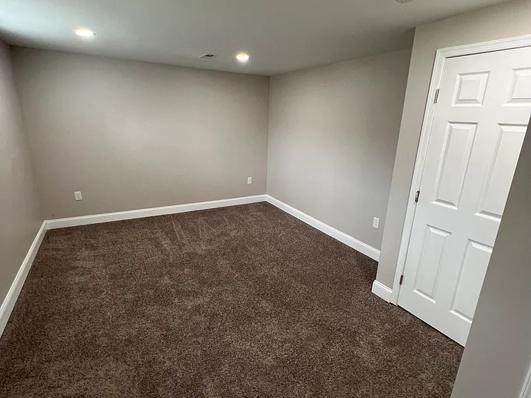 3111 Hanlon Ave — Photo 4