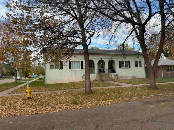 619-621-623 W 1st, North Platte, NE 69101