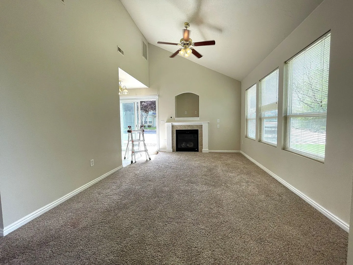 Lexis Ln 4-Plex — Photo 2