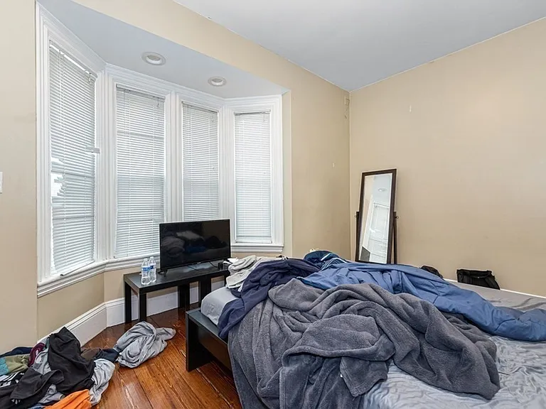 1560 Tremont St #2 — Photo 11