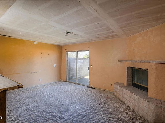 4th image of 11100 Carmenita Rd