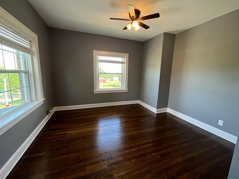2401 Benton Blvd — Photo 31