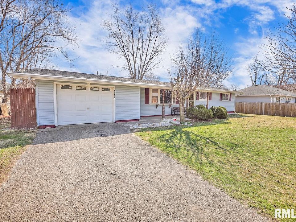 108 Geraldine St, Green Valley, IL 61534 Zillow