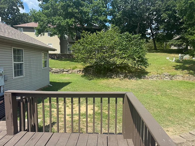 19 Oak Creek Cir — Photo 58