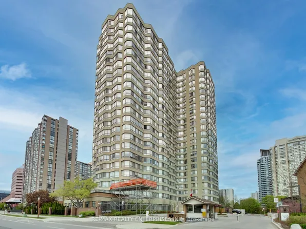 3605 Kariya Dr #110B, Mississauga, ON L5B 3J4