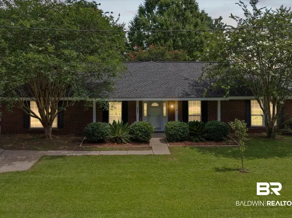 33621 Rosalia Ave, Lillian, AL 36549