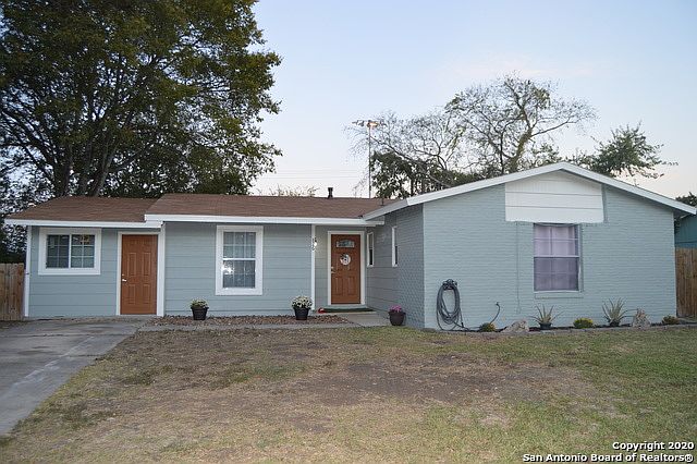 1st image of 826 Cibolo Trl