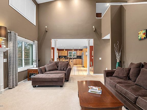 3rd image of 2730 60th St
