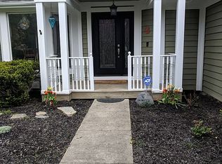 12157 Maple Dr, Loveland, OH 45140