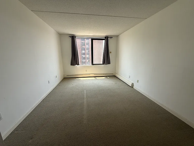4 Martine Ave #510 — Photo 16