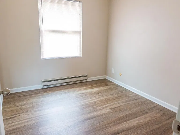 309 W Springfield Ave — Photo 15
