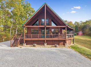 345 Lick Creek Rd, Tellico Plains, TN 37385