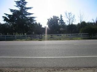 9223 E Bullard Ave, Clovis, CA 93619