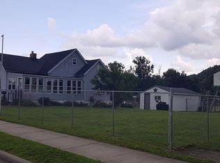 216 Logan St, Dennison, OH 44621