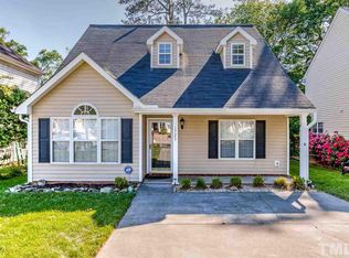 1723 Crag Burn Ln, Raleigh, NC 27604