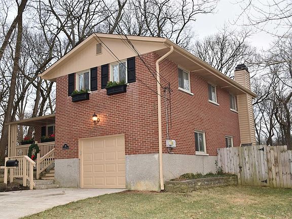 2nd image of 1191 Meadowbright Ln