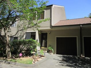 34 Idlewood UNIT 34, Bethel, CT 06801
