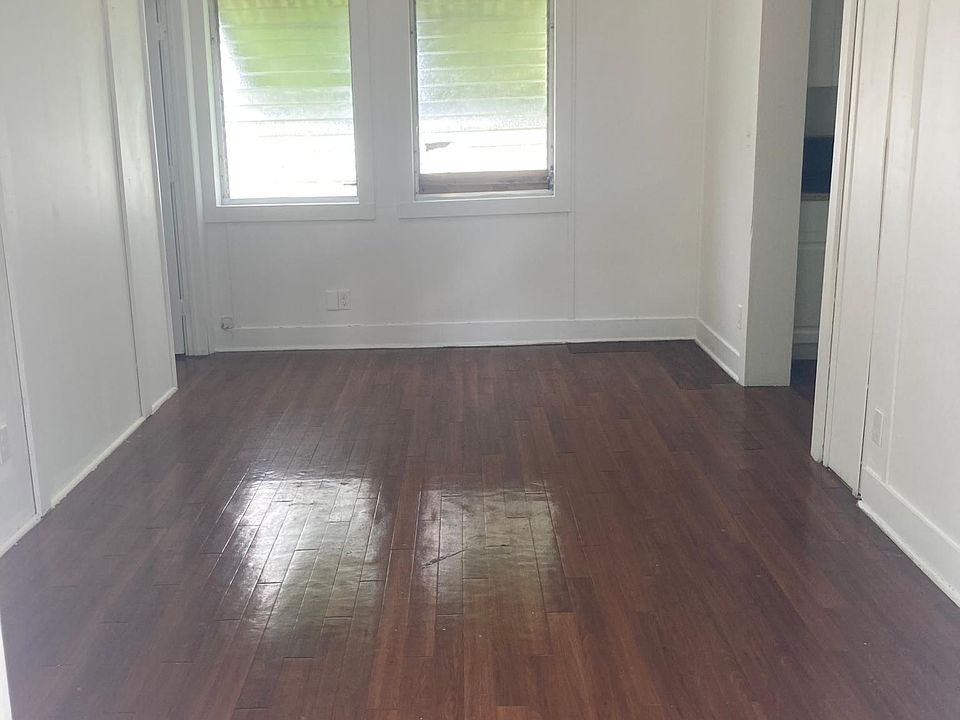 1st image of 1703 Von Phister St