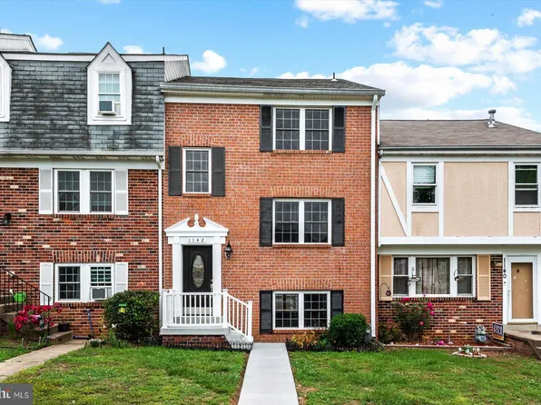 1142 James Madison Cir, Fredericksburg, VA 22405