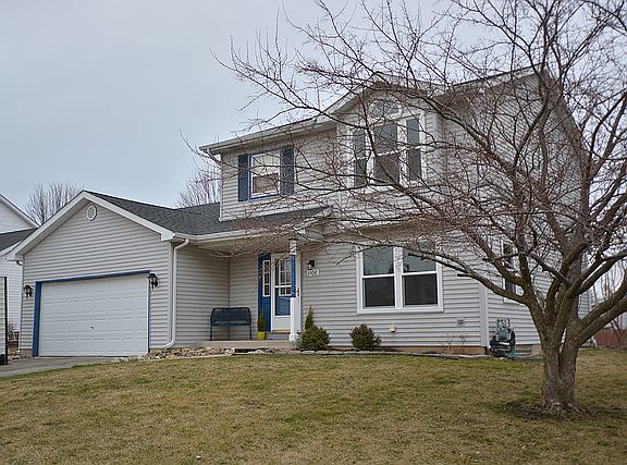 2nd image of 1706 Bunker Hill Dr