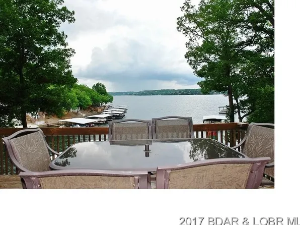 1693 Saint Croix Dr, Sunrise Beach, MO 65079