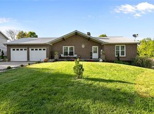 612 Crispin St, Richmond, MO 64085