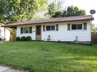 718 Undercliff Dr, Hazelwood, MO