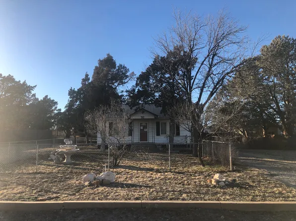 710 Allen St, Clarendon, TX 79226