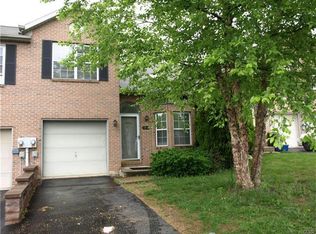 1816 Stratford Ct, Allentown, PA 18103