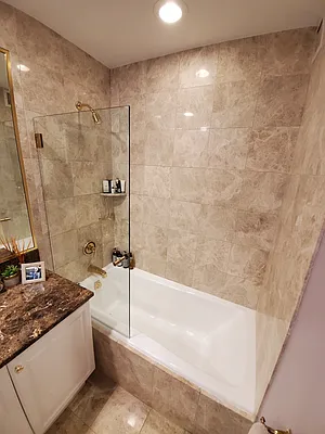 Sold by Oxford Property Group | media 13