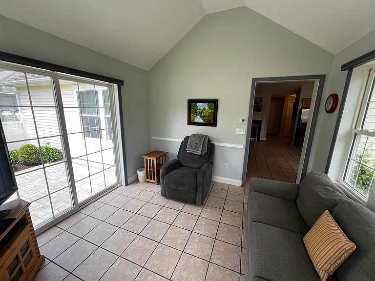 1 Magnolia Ln — Photo 12