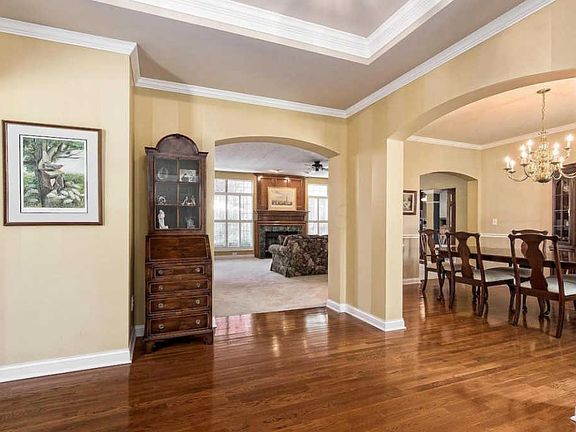 4th image of 7465 Kilbrittain Ln