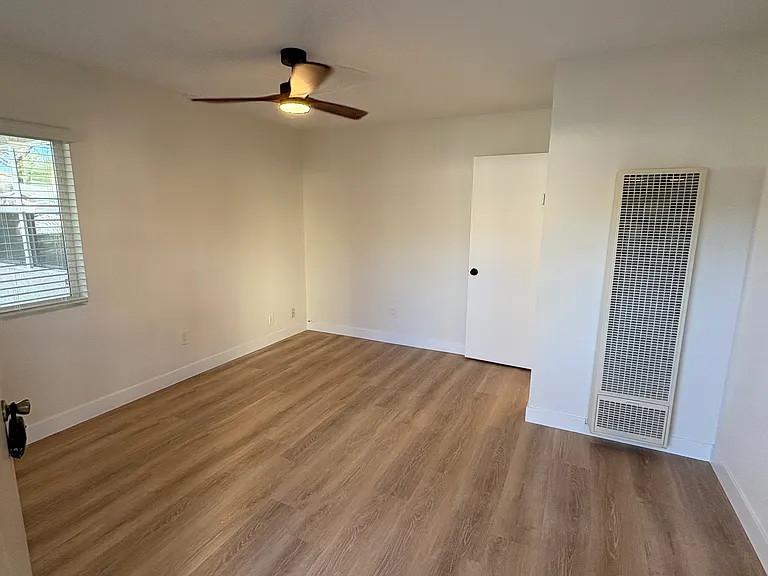 441 Casselman St #11 — Photo 14